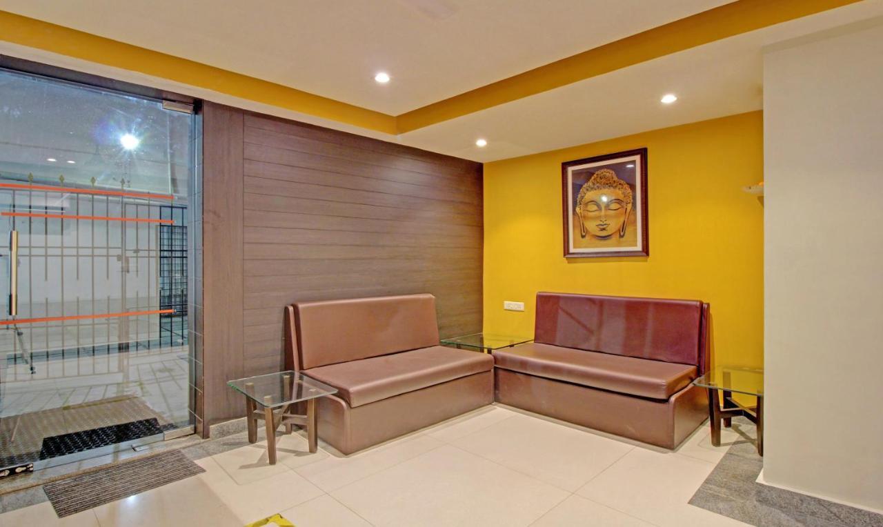 Treebo Asl Prime, Near Ballygunge Railway Station Колката Екстериор снимка