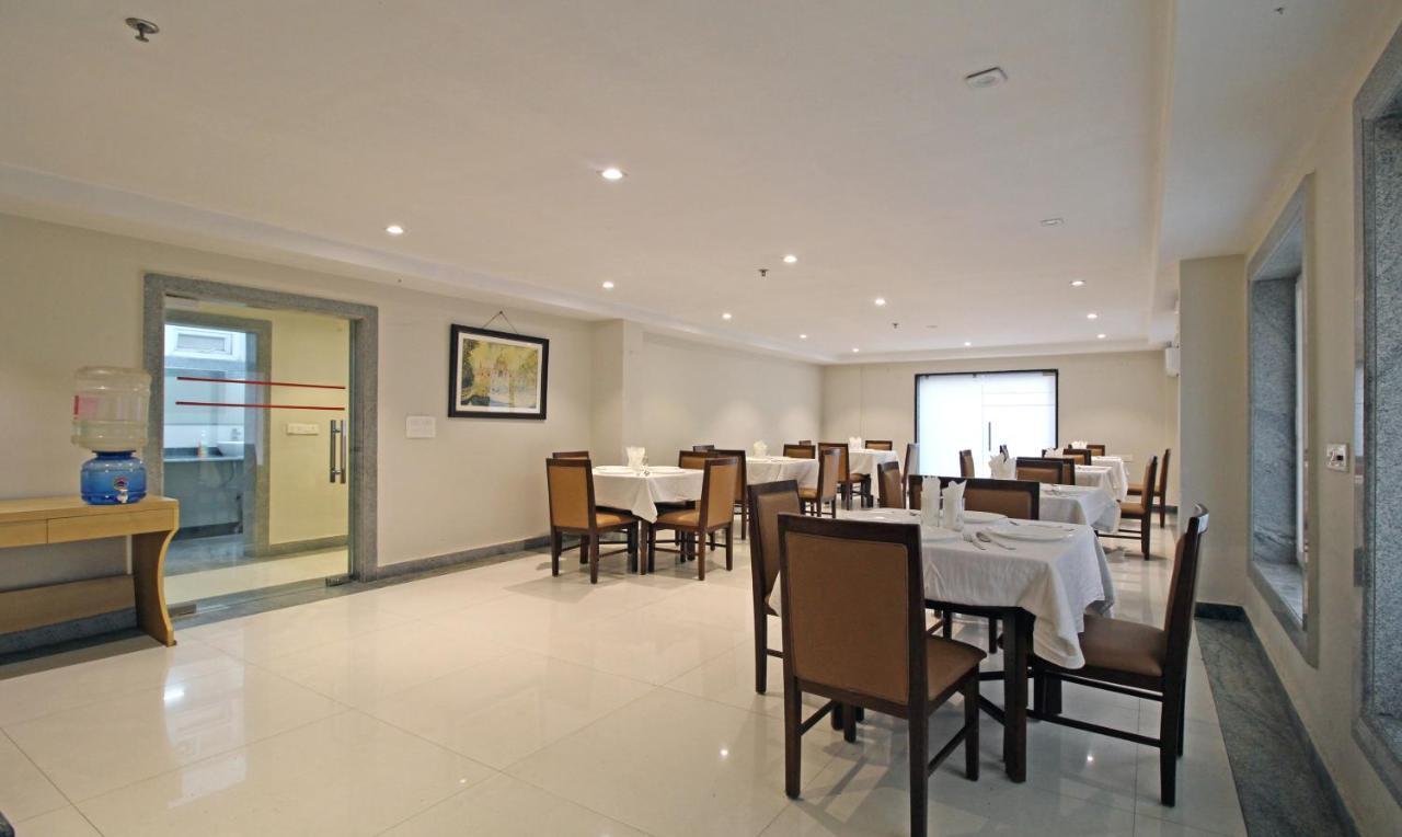 Treebo Asl Prime, Near Ballygunge Railway Station Колката Екстериор снимка